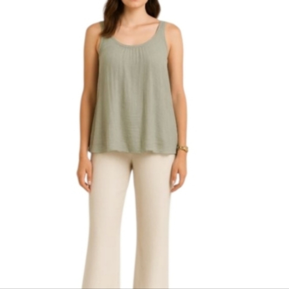 Italian Silk Sage Green Tank Large NWT